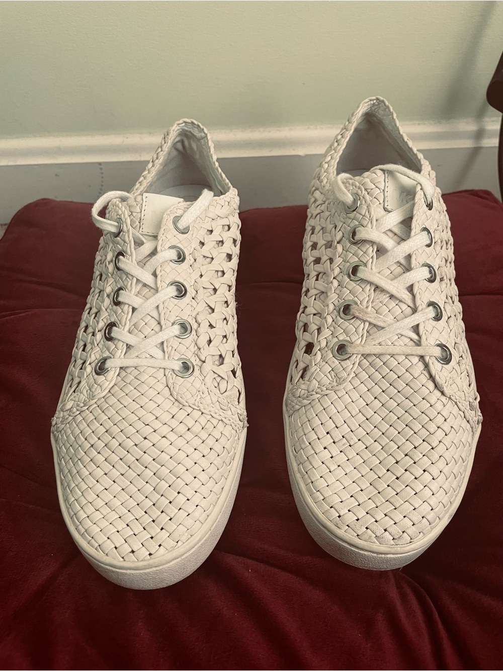 Michael Kors Sneakers - White Woven Lace-Up Platform Sneakers - size 10